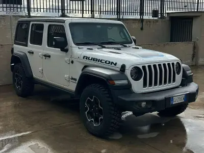 Usata Jeep Wrangler Rubicon 272 CV (200 kW) 2022 Bianco SUV