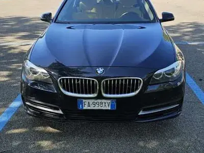 Usata BMW 520 190 CV (139 kW) 2015 Blu Station wagon
