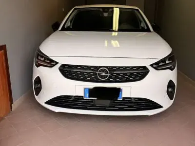 Usata Opel Corsa Elegance 75 CV (55 kW) 2021 Bianco Utilitaria