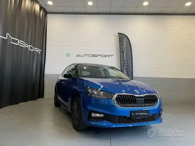 Gebraucht Skoda Fabia 80 PS (58 kW) 2025 Blau Kleinwagen