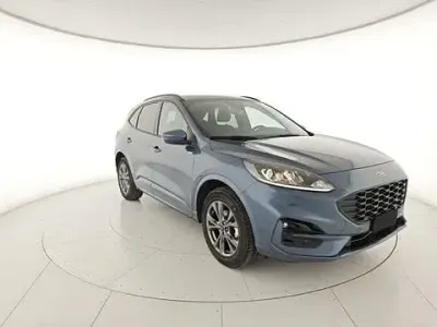 Usata Ford Kuga ST-Line 224 CV (164 kW) 2023 Blu SUV