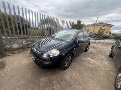 Usata Fiat Punto Evo Dynamic 75 CV (55 kW) 2012 Grigio Utilitaria