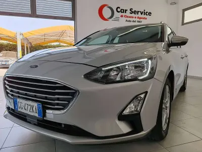 Usata Ford Focus Business Edition 120 CV (88 kW) 2021 Argento Station wagon