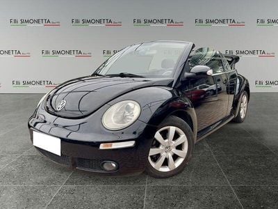 Usata VW New Beetle 105 CV (77 kW) 2008 Nero Utilitaria