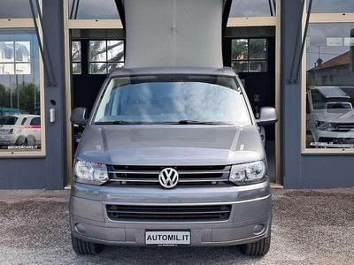 Begagnad VW California Beach 140 HK (102 kW) 2012 Grå Van