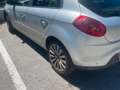 Usata Fiat Bravo 120 CV (88 kW) 2010 Utilitaria