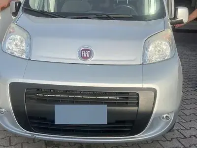 Usata Fiat Qubo Trekking 80 CV (58 kW) 2016 Grigio Monovolume