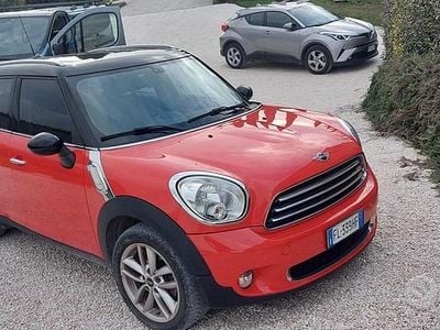 Usata Mini Countryman 122 CV (89 kW) 2011 Rosso SUV