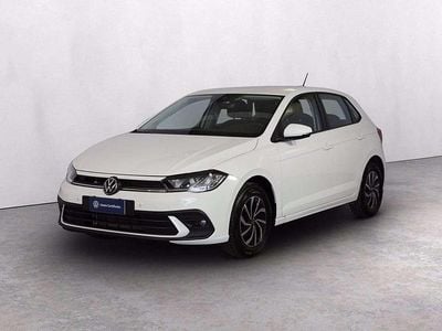 Usata VW Polo Life 95 CV (69 kW) 2023 0q pure white Utilitaria