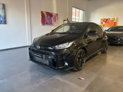 Usata Toyota Yaris 261 CV (191 kW) 2021 Other Utilitaria