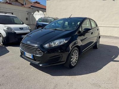 Usata Ford Fiesta Business Edition 97 CV (71 kW) 2014 Nero Utilitaria