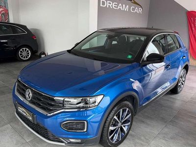 Usata VW T-Roc Style 116 CV (85 kW) 2017 Blu/azzurro SUV