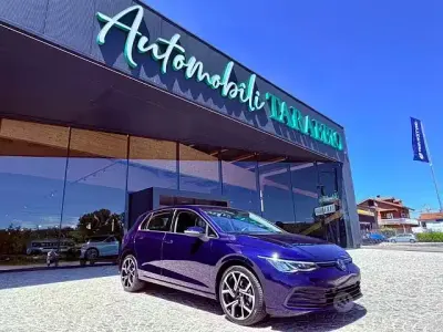Usata VW Golf VIII 150 CV (110 kW) 2023 Blu Berlina