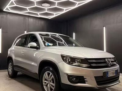 Usata VW Tiguan 122 CV (89 kW) 2011 Grigio SUV