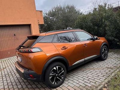 Usata Peugeot 2008 Allure 131 CV (96 kW) 2020 Arancione SUV