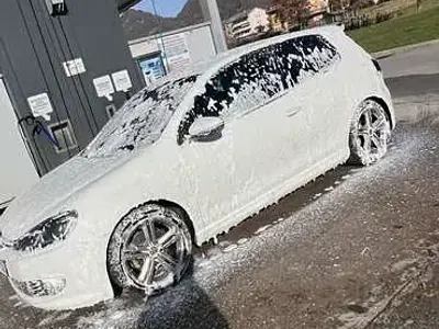 Usata VW Golf VI Comfortline 122 CV (89 kW) 2010 Utilitaria