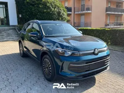 Nuova VW Tiguan Edition 204 CV (150 kW) 2026 Blu/azzurro SUV