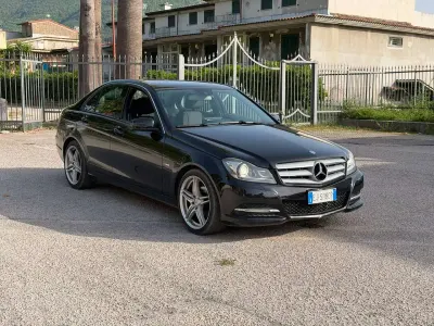 Usata Mercedes C200 Executive 136 CV (100 kW) 2011 Nero Berlina