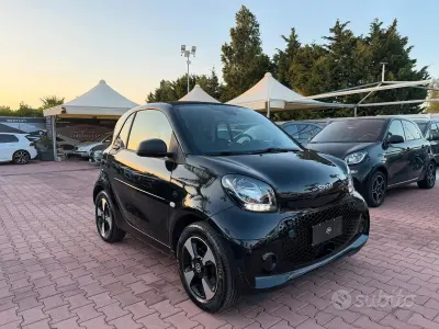 Usata Smart ForTwo Electric Drive 41 kW (56 CV) 2022 Nero Berlina