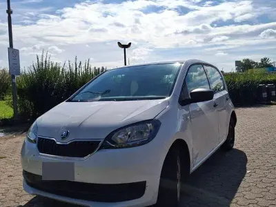 Usado Skoda Citigo 60 CV (44 kW) 2018 Blanco Utilitario