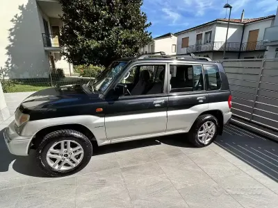 Usata Mitsubishi Pajero 114 CV (83 kW) 2004 Nero SUV