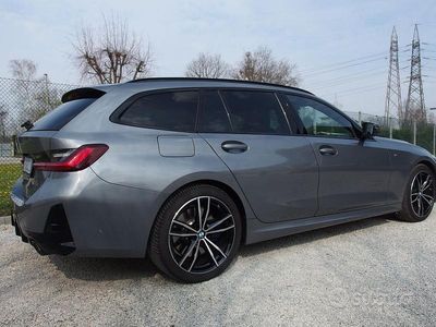 Begagnad BMW 330 M Sport 245 HK (180 kW) 2023 Grå Kombi