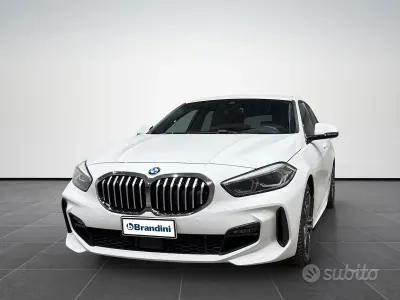 Usata BMW 116 M Sport 116 CV (85 kW) 2021 Bianco Utilitaria