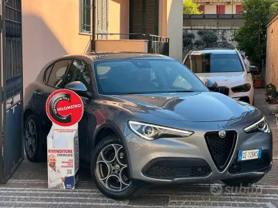 Usata Alfa Romeo Stelvio Sprint 190 CV (139 kW) 2021 Grigio SUV