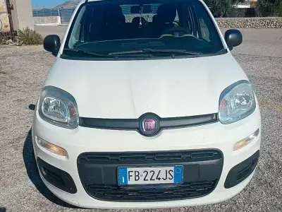 Usata Fiat Panda 85 CV (62 kW) 2015 Bianco Utilitaria