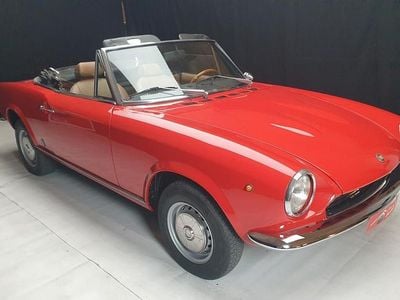 Usata Fiat 124 Spider S 89 CV (65 kW) 1977 Rosso Cabrio