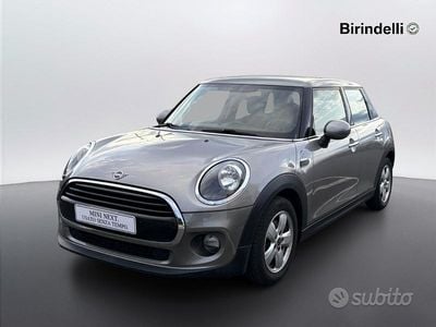 Occasion Mini Cooper D Business 116 ch (85 kW) 2019 Gris Citadine