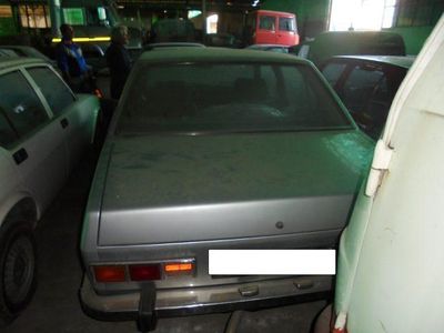 Usata Alfa Romeo Alfetta 119 CV (87 kW) 1977 Grigio