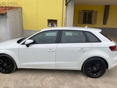 usata Audi A3 Sportback 1.6 tdi Young 110cv E6