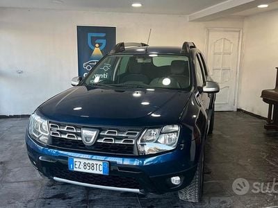 Usata Dacia Duster 110 CV (80 kW) 2015 Blu SUV