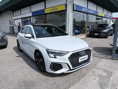 Usata Audi A3 S-Line 150 CV (110 kW) 2024 Bianco Berlina