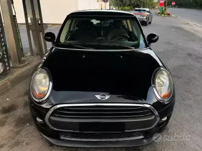 Usata Mini One D 116 CV (85 kW) 2015 Nero Utilitaria