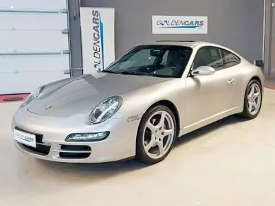 Usata Porsche 911 Carrera 326 CV (239 kW) 2004 Argento Coupé
