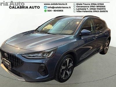 Usata Ford Focus Active 116 CV (85 kW) 2024 Blu scuro SUV