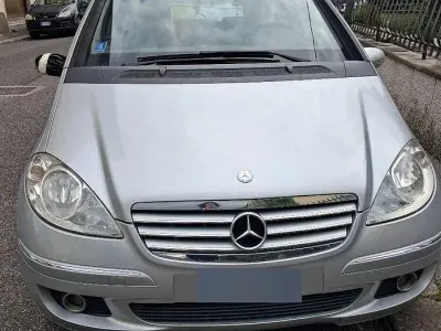 Usata Mercedes A150 95 CV (69 kW) 2006 Grigio Berlina