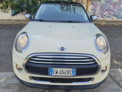 Usata Mini Cooper D 116 CV (85 kW) 2014 Bianco Utilitaria