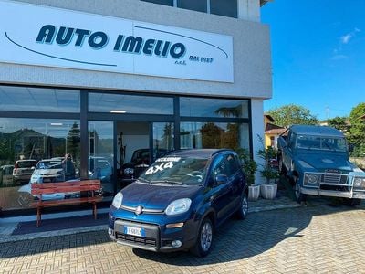 Usata Fiat Panda 4x4 S 85 CV (62 kW) 2016 Blu Utilitaria