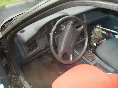 Usata Audi 80 73 CV (53 kW) 1988 Blu Berlina