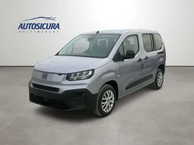 Nuova Fiat Doblò 131 CV (96 kW) 2026 Grigio scuro Monovolume