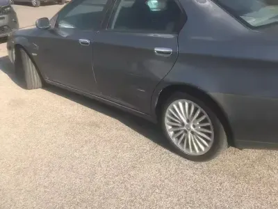 Usata Alfa Romeo 166 185 CV (136 kW) 2007 Grigio Berlina