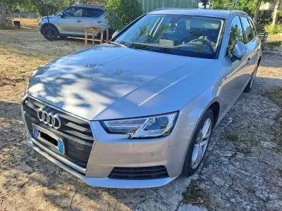 Usata Audi A4 Business Plus 150 CV (110 kW) 2017 Argento Station wagon