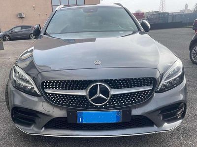 Second-hand Mercedes C220 Premium 194 CP (142 kW) 2018 Gri Break