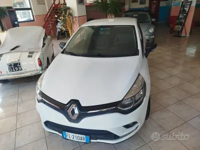 Usata Renault Clio IV Zen 90 CV (66 kW) 2017 Berlina