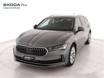 Usata Skoda Superb Style 150 CV (110 kW) 2025 Grigio grafite Station wagon