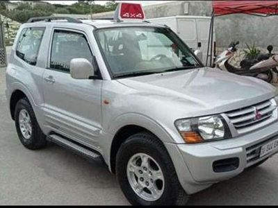 usata Mitsubishi Pajero Pajero V60 V6 321 SEEABS635