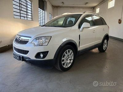 Usata Opel Antara Cosmo 163 CV (119 kW) 2012 Bianco SUV
